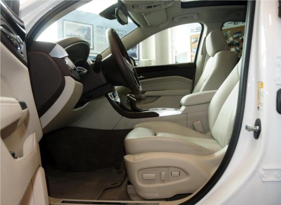 凯迪拉克SRX 2014款 3.0L 旗舰型 车厢座椅   前排空间