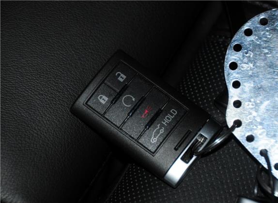 凯迪拉克SRX 2014款 3.0L 领先型 其他细节类   钥匙