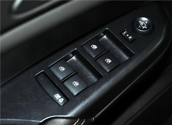 凯迪拉克SRX 2014款 3.0L 领先型 车厢座椅   门窗控制