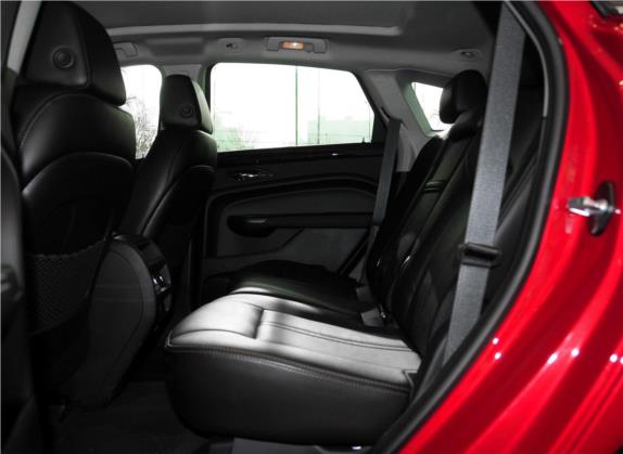凯迪拉克SRX 2014款 3.0L 精英型 车厢座椅   后排空间