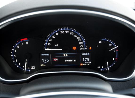 凯迪拉克SRX 2014款 3.0L 舒适型 中控类   仪表盘