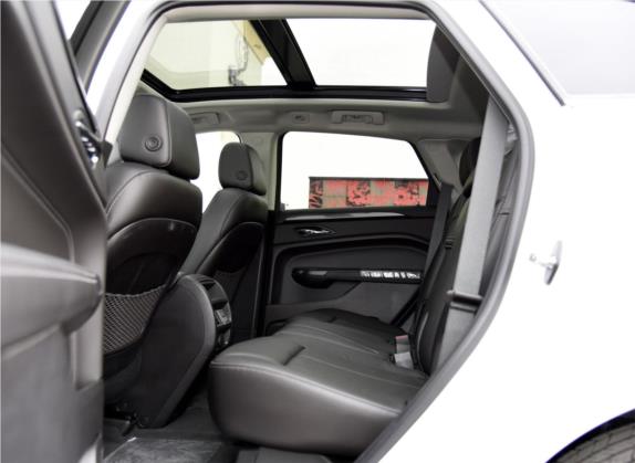 凯迪拉克SRX 2015款 3.0L 舒适型 车厢座椅   后排空间