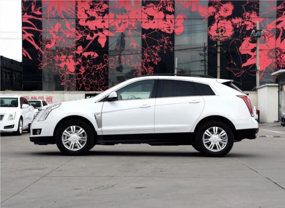 凯迪拉克SRX 2015款 3.0L 舒适型 外观   正侧