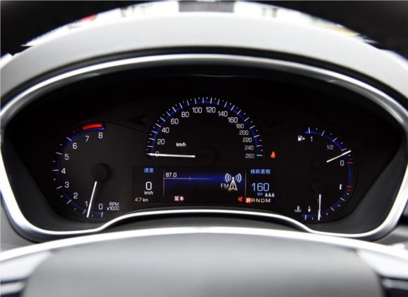 凯迪拉克SRX 2015款 3.0L 舒适型 中控类   仪表盘