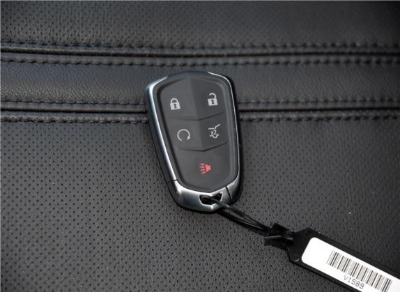 凯迪拉克SRX 2015款 3.0L 精英型 其他细节类   钥匙