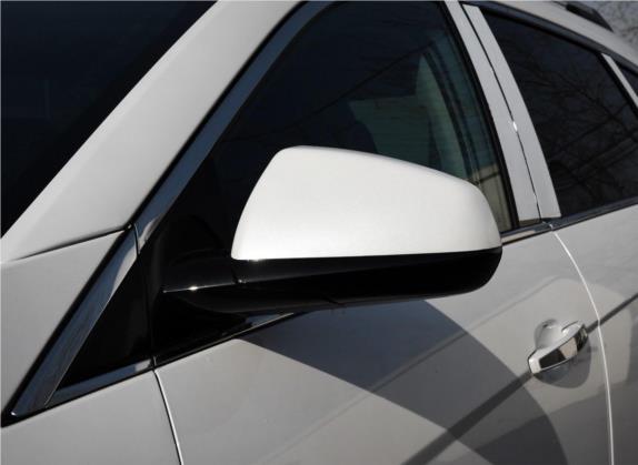 凯迪拉克SRX 2015款 3.0L 精英型 外观细节类   外后视镜