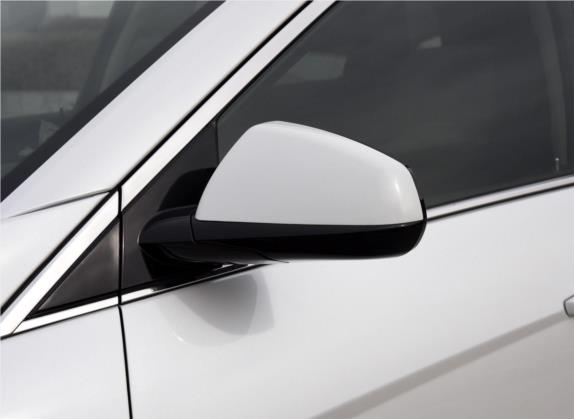 凯迪拉克SRX 2015款 3.0L 豪华型 外观细节类   外后视镜