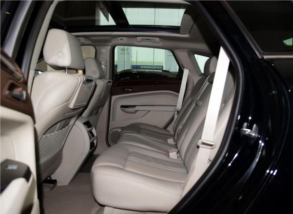 凯迪拉克SRX 2015款 3.6L 旗舰型 车厢座椅   后排空间