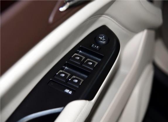 凯迪拉克SRX 2015款 3.6L 旗舰型 车厢座椅   门窗控制