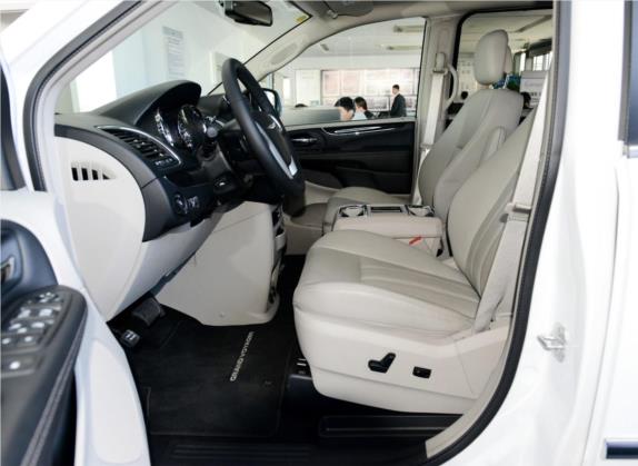 大捷龙(进口) 2014款 3.6L 舒适版 车厢座椅   前排空间