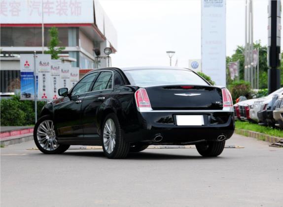 克莱斯勒300C(进口) 2012款 3.6L 豪华版 外观   斜后