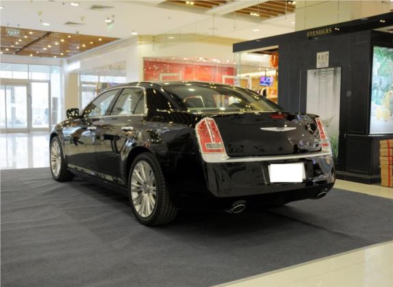 克莱斯勒300C(进口) 2013款 3.6L 尊享版 外观   斜后