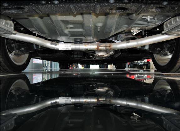 克莱斯勒300C(进口) 2013款 3.6L 尊适版 其他细节类   后悬架