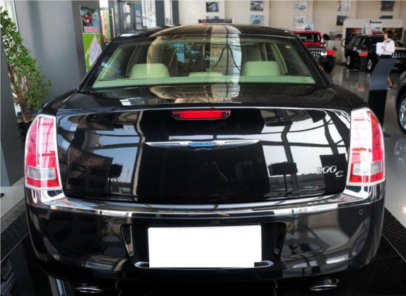 克莱斯勒300C(进口) 2013款 3.6L 尊适版 外观   正后