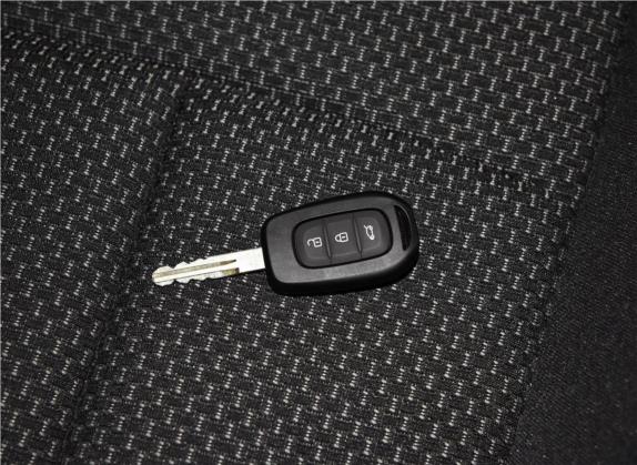 科雷嘉 2016款 2.0L 两驱领先版 其他细节类   钥匙