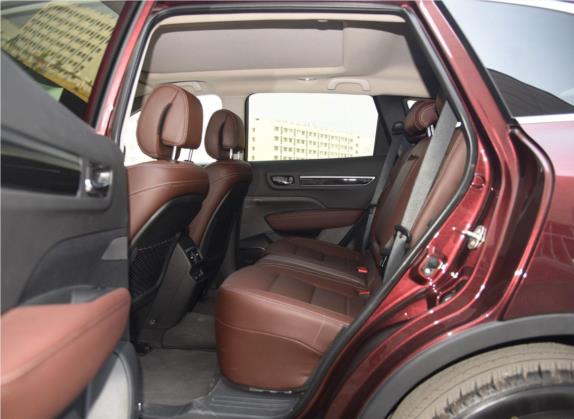 科雷傲 2017款 2.5L 四驱旗舰版 车厢座椅   后排空间