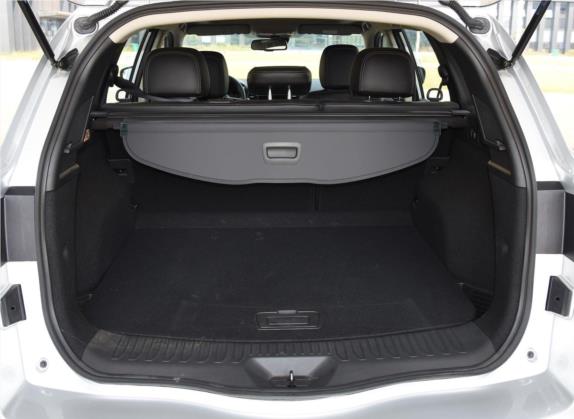 科雷傲 2017款 2.0L 两驱豪华版 车厢座椅   后备厢