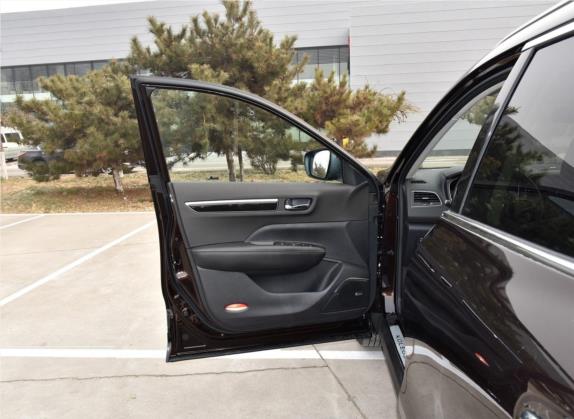 科雷傲 2018款 2.5L 四驱旗舰版 车厢座椅   前门板