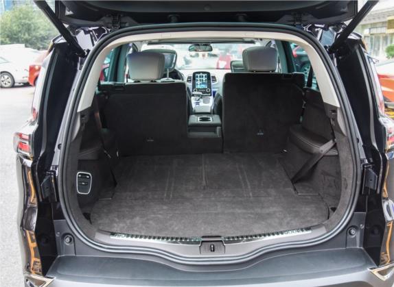 Espace 2018款 TCe 300 雅颂巴黎版 车厢座椅   后备厢