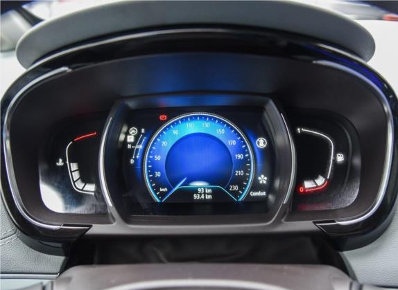 Espace 2018款 TCe 300 雅颂巴黎版 中控类   仪表盘