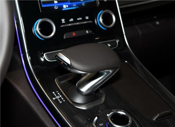 Espace 2018款 TCe 300 旷逸版 中控类   挡把