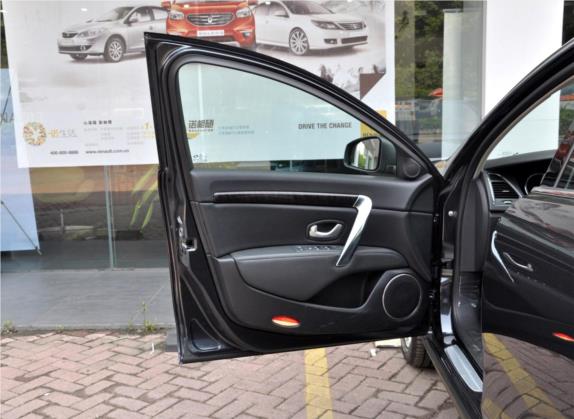 塔利斯曼 2012款 2.5L 豪华版 车厢座椅   前门板