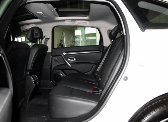 塔利斯曼 2013款 2.5L Nappa旗舰版 车厢座椅   后排空间