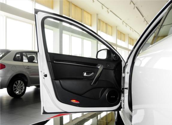 塔利斯曼 2013款 2.5L Nappa旗舰版 车厢座椅   前门板