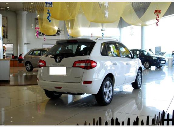 科雷傲(进口) 2010款 2.5L 四驱舒适型 外观   斜后