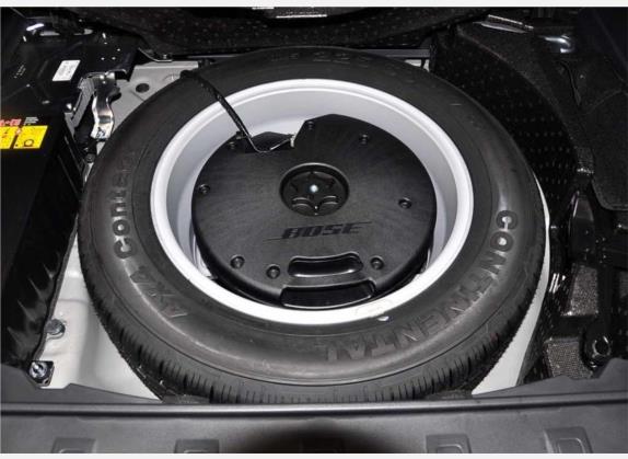 科雷傲(进口) 2010款 2.5L 两驱豪华型 其他细节类   备胎