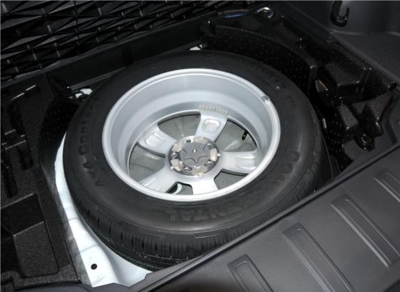 科雷傲(进口) 2013款 2.5L 四驱都市版 其他细节类   备胎
