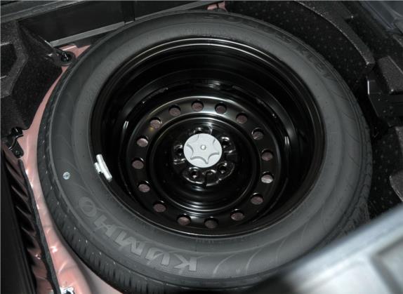 科雷傲(进口) 2014款 2.5L 四驱Sportway版 其他细节类   备胎