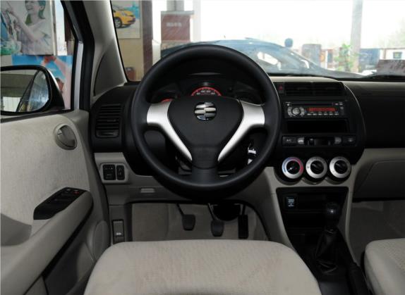 理念S1 2012款 1.5L 手动舒适版 中控类   驾驶位