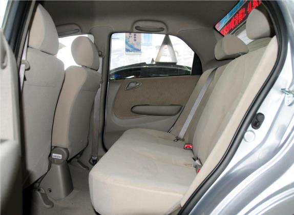 理念S1 2012款 1.5L 手动舒适版 车厢座椅   后排空间