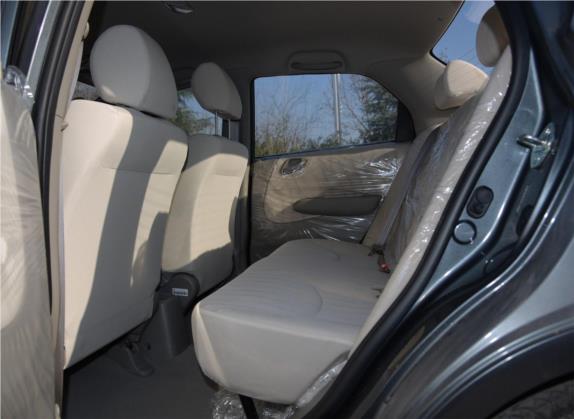 理念S1 2013款 1.5L 自动舒适版 车厢座椅   后排空间