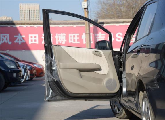 理念S1 2013款 1.5L 自动舒适版 车厢座椅   前门板