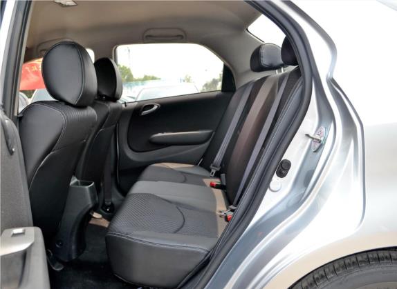 理念S1 2013款 1.5L 手动运动版 车厢座椅   后排空间