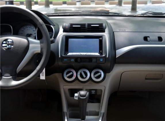 理念S1 2013款 1.5L 自动豪华版 中控类   中控台