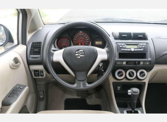 理念S1 2014款 1.3L 自动舒适版 中控类   驾驶位