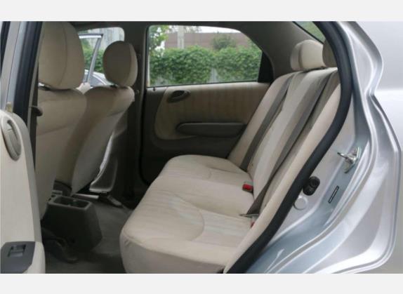 理念S1 2014款 1.3L 自动舒适版 车厢座椅   后排空间