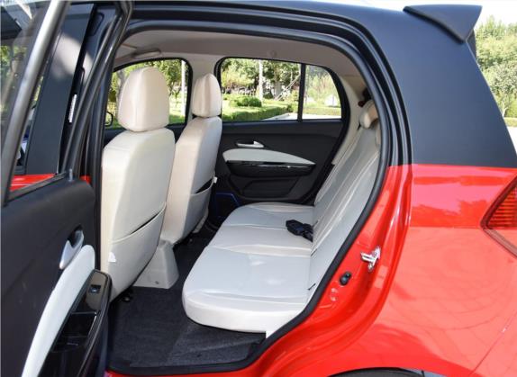 雷丁i3 2019款 舒适版 车厢座椅   后排空间