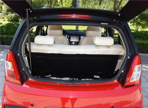 雷丁i3 2019款 舒适版 车厢座椅   后备厢