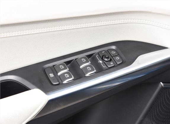 领克01 2017款 2.0T 两驱耀Pro版 车厢座椅   门窗控制