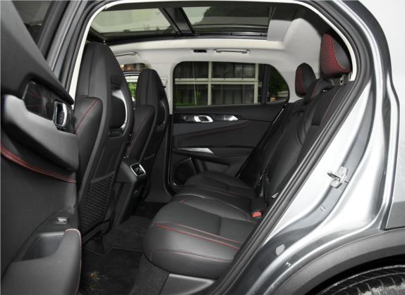 领克01 2019款 2.0T 两驱耀Pro版 国V 车厢座椅   后排空间