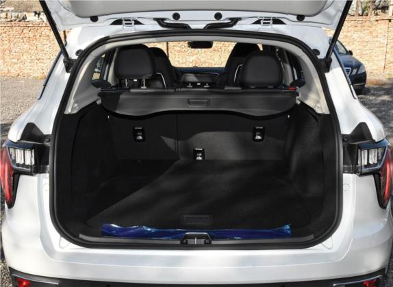 领克01 2019款 2.0T 两驱型版 国V 车厢座椅   后备厢