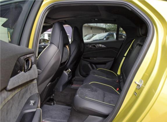 领克03 2019款 03+ 2.0TD 自动驭风版 车厢座椅   后排空间