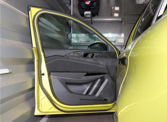 领克03 2021款 03+ 2.0TD 自动性能套装版 车厢座椅   前门板