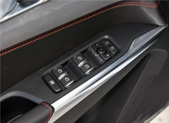 领克02 2018款 1.5T DCT两驱劲Pro版 国V 车厢座椅   门窗控制