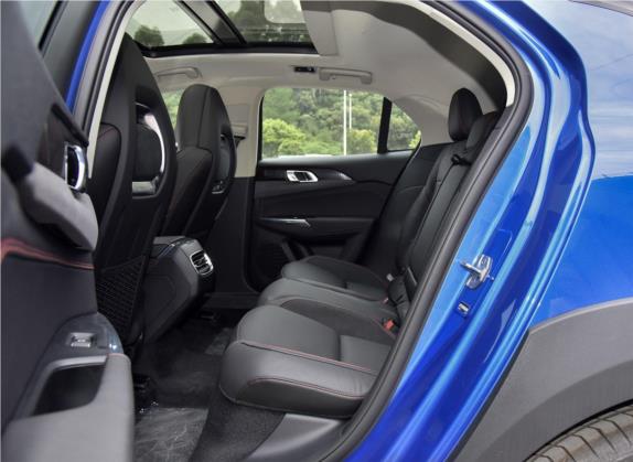 领克02 2019款 高能版 2.0T 自动两驱劲版 国VI 车厢座椅   后排空间