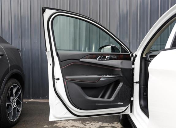 领克02 2020款 高能版 2.0T 自动两驱劲Pro版 车厢座椅   前门板